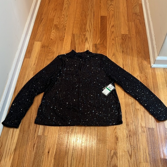 Vince Camuto Sequin Top - Picture 5 of 10
